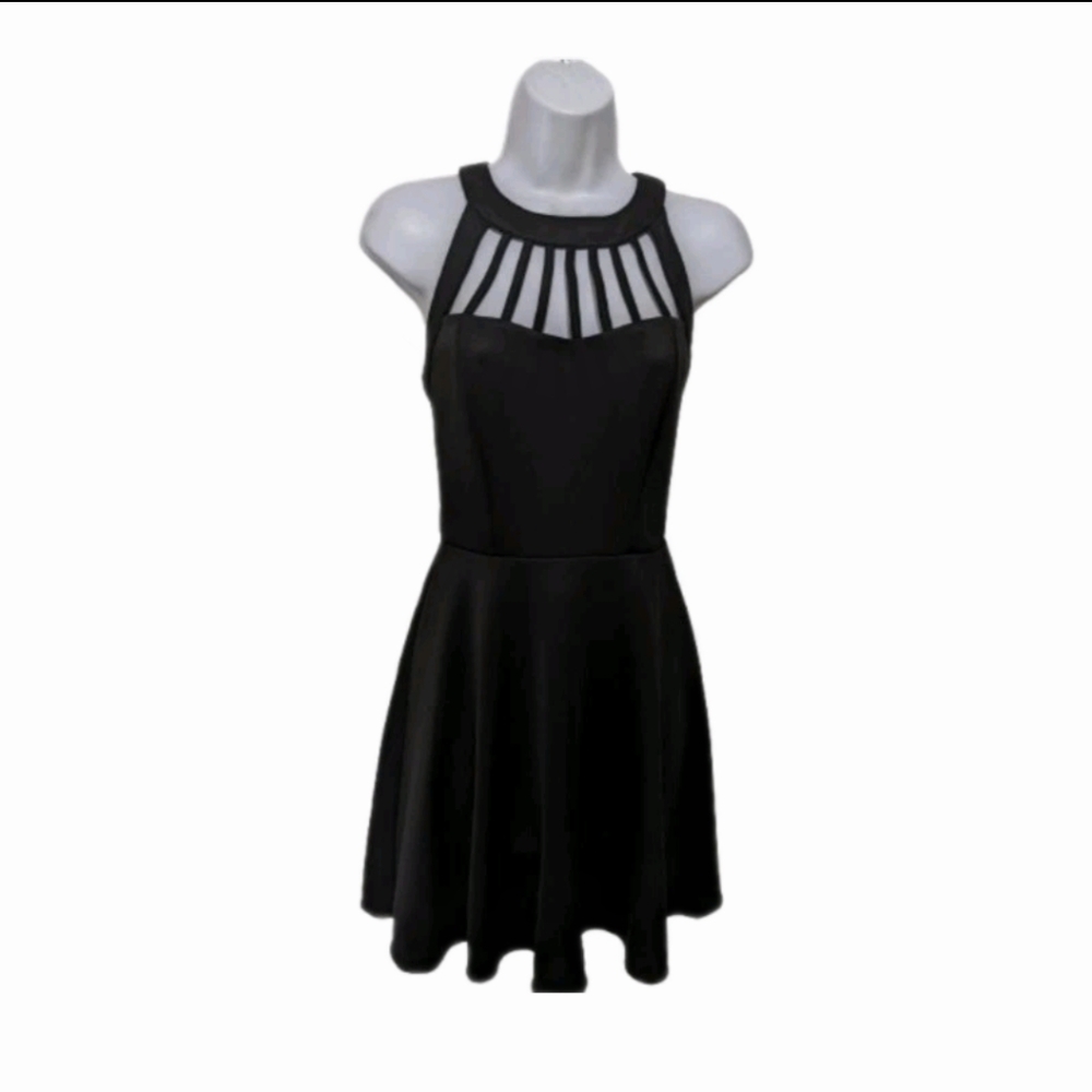Three Pink Hearts Trixxi Cut Out High Neck Skater Dress M Sleeveless Y2K 90s